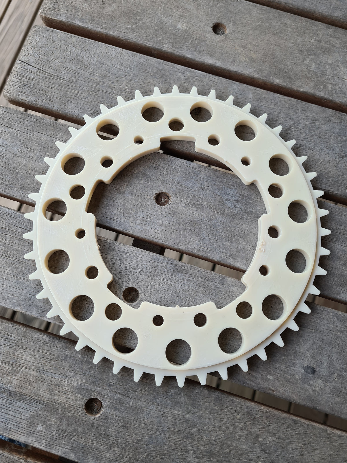 NOS-ADDICKS - 46T Chainwheel in WHITE (#32)