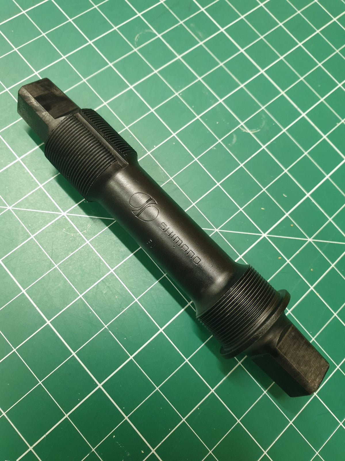 NOS - 80's Shimano 28T Bottom Bracket conversion axle - Bmx Products AU